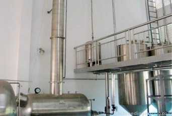 Alcohol distillation workshop